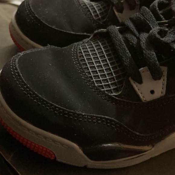 Boys retro Jordan’s sneakers - Picture 2 of 10